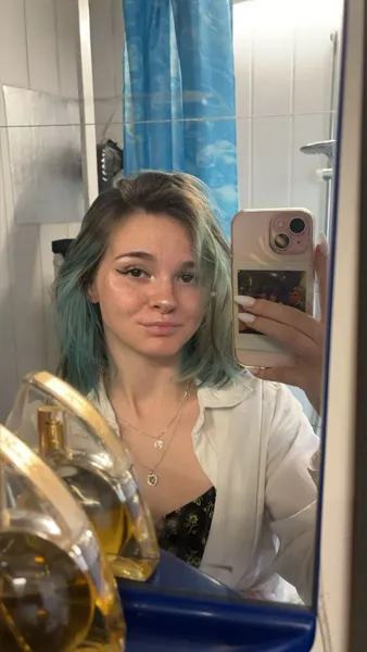 Alia - Onlyfans