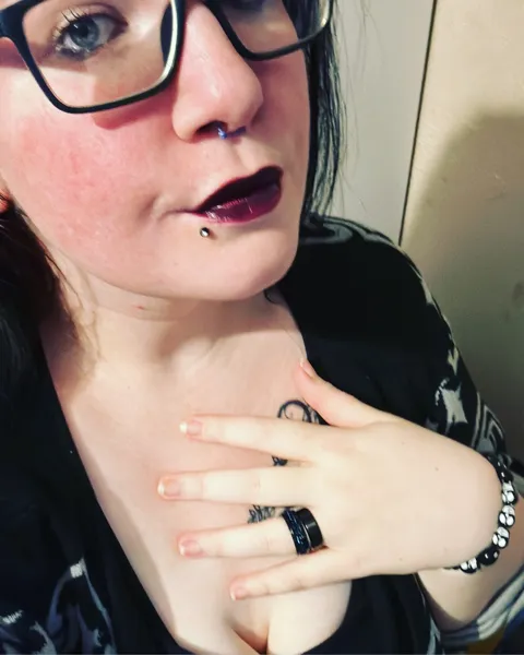 Sassy Sub - Onlyfans