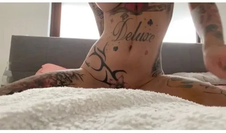 u251359274 onlyfans header image